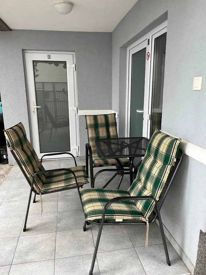 Apartmani Marina Цриквеница Хорватия